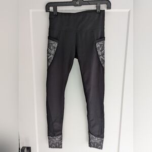 Athleta Relay Tights, reflective size XS
